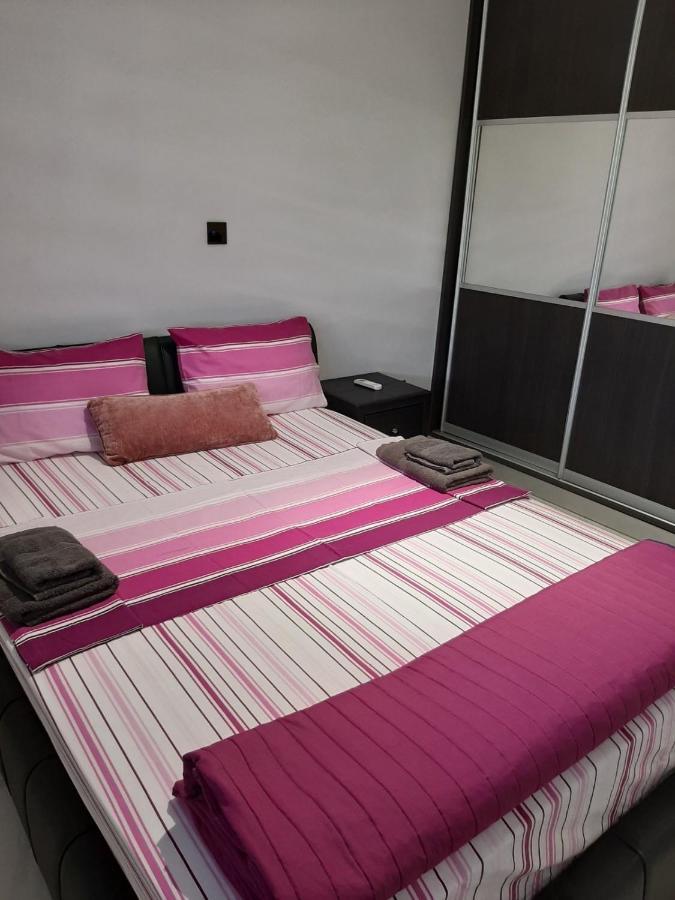 2 Bedroom Apartment-Mediterranean Type Пафос Екстериор снимка