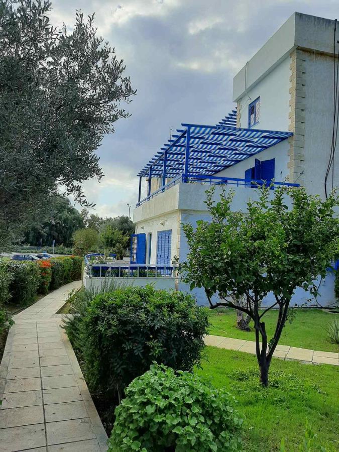 2 Bedroom Apartment-Mediterranean Type Пафос Екстериор снимка